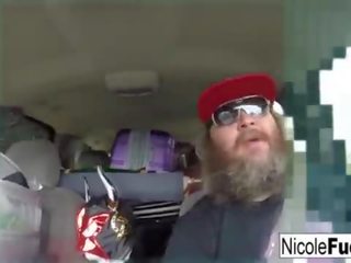 Maravilloso cazadora nicole aniston captures un minotaur y leches su pelotas dr
