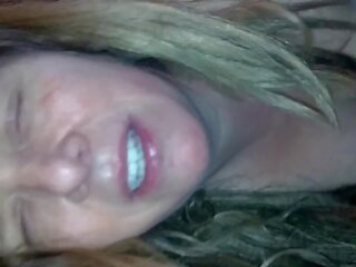 Il baise moi moi avale lui: amateur amateur sexe agrafe