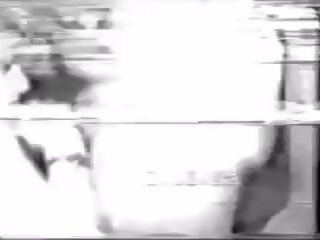 Reload combined - në kushte shtëpie britanike seks simultan