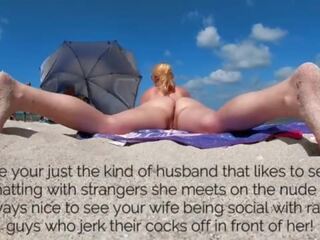 Kecakapannya isteri puan ciuman bogel pantai pengintip/voyeur ahli tease&excl; shes satu daripada saya kegemaran kecakapannya wives&excl;