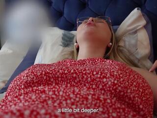 The fellow Plucked up the Courage and Touched the Pussy of His Best Friend's Stepmother