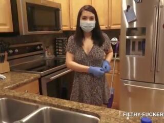 Big susu mudo prawan mina moon - housekeeping hottie paid xtra to clean naked - erotic asia deity dhuwur definisi