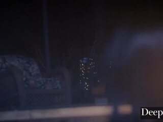 Deeper. rae 律 黑色 得到 處罰 為 disobedience