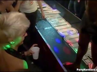 Waiters kurang ajar bitches