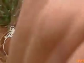 Lesbianas x calificación película en la niñas acampar con anal enema: gratis sexo película 52