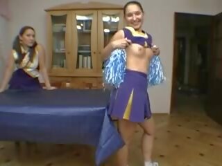 Gemelle sasha e pasha 4, gratis gratis mobile iphone porno mov