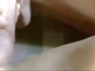 摩洛伊斯兰解放阵线 家庭主妇 bussing 和 吸吮 hubbys 巨大 公鸡.