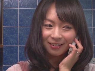 Nymphomaniac japonsko milf cheats na mož pravica v spredaj od ihm: v japonsko umazano film