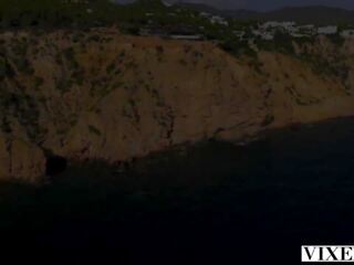 VIXEN, Stunning model's trip turns into fantasy threesome