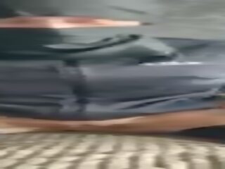 Engañado en su marido para la primero tiempo