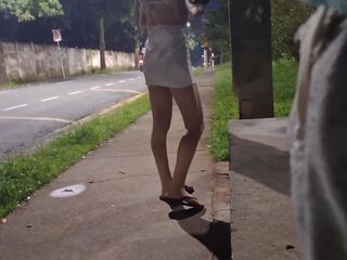 Škubání pryč další na a suspicious hottie na the autobus stop: amatér x jmenovitý film výkon. fanny stříkat