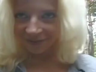 Alt eğitim: ücretsiz büyük tüysüz uyuyan porno film 9c
