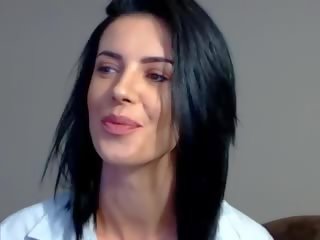 Mycamgirl 1032: 무료 큰 가슴 더러운 비디오 mov 00