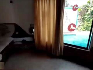 Me follo a mi suegra sl diferentes partes de nuestra ciudad porque mi novia me dejo plantando sl mi cita - parte 1 - porno sl espa�ol