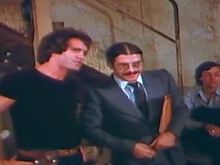 Bordel pour femmes 1983, mugt amerikaly klassika hd xxx clip cb