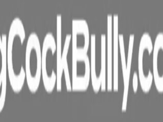 Bullys big penis meets match with ryan conners big göt