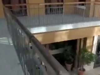 Inviting شقراء خبطت في جمهور, حر جمهور فرقعة x يتم التصويت عليها فيديو عرض