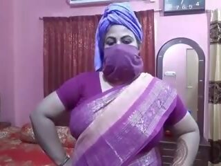 Desi dì người lớn phim nói chuyện dì hoặc didi đào tạo đến quái khiêu dâm