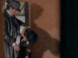 Français classique trench-coat