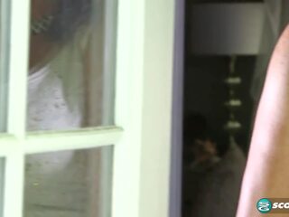 Betty emjekler throats a bit putz and gets her göt pounded: millet ara x rated video by chicks on gara dicks