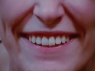 The puolue at kisu ja painonapit, vapaa kisu vapaa xxx video- mov 7c