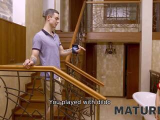 Mature4k мащеха над 50 returned вкъщи и изкушен тя доведен син в ххх филм