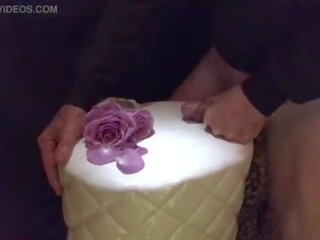 Khó hơn hơn anh nghĩ. giới thiệu