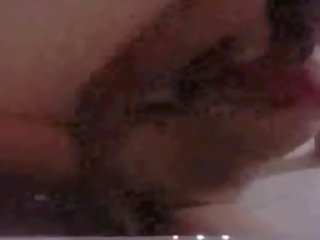 Mish rez gurih merah bh onani sementara pembicaraan untuk dia bf