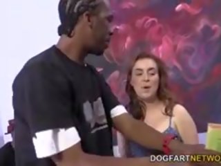Jessie parker gets introduced to ireng cocks