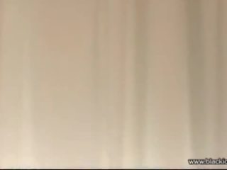 티아 벚나무 - 큰 묽고 싱거운 고양이 (dj)