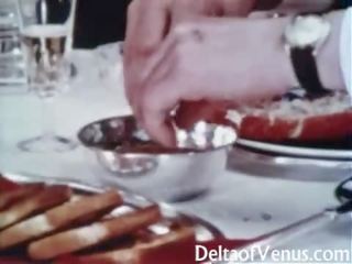 Årgang x karakter video 1960s - hårete marriageable brunette - bord til tre