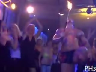 Beauties wants to fuck the goşun dancer