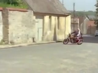 Les week-ends dun koppel pervers 1976, seks klem klem 9b